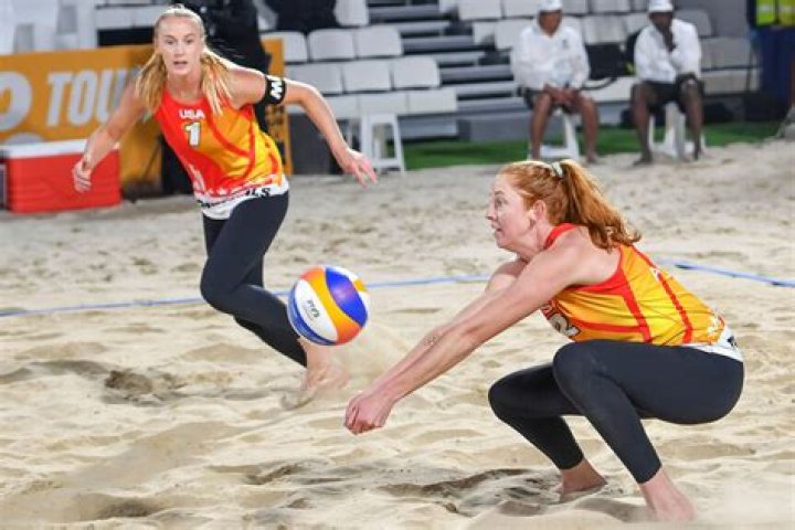 Joanna Gaines Rocks Daisy Dukes While Playing Volleyball On The Beach: Watch